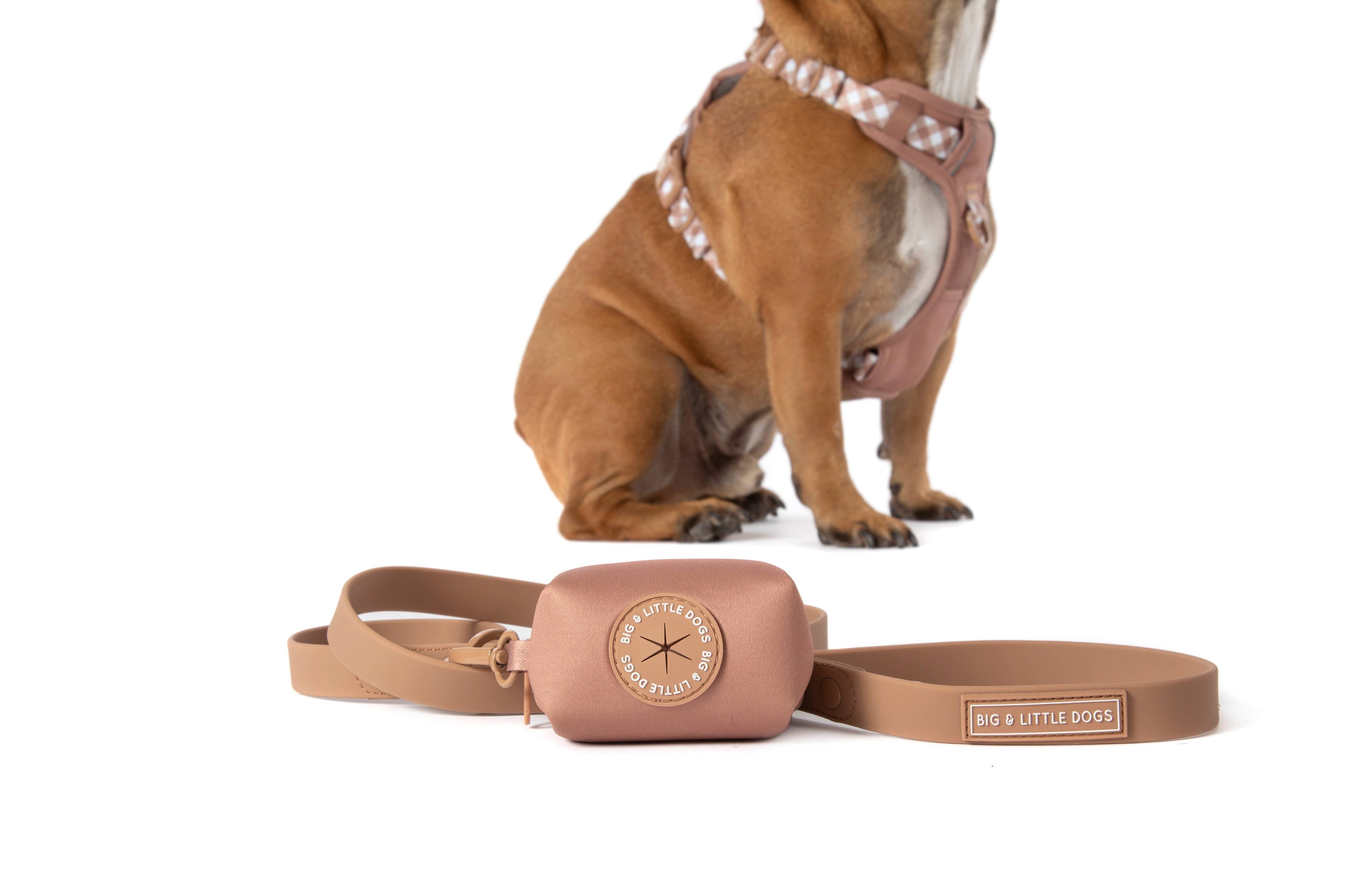 DOG POOP BAG HOLDER: Coffee