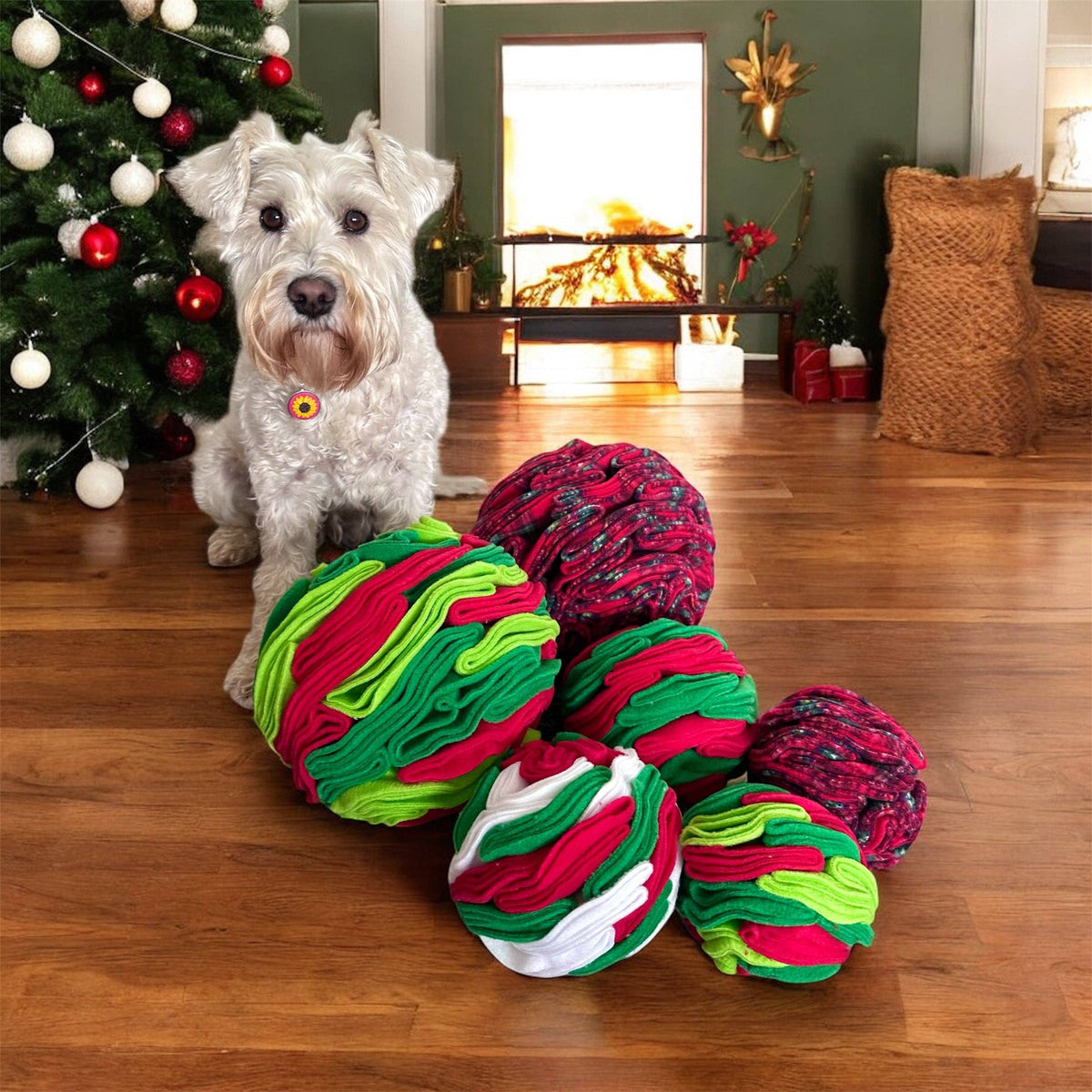 Festive Snuffle Balls (3 Sizes Available)