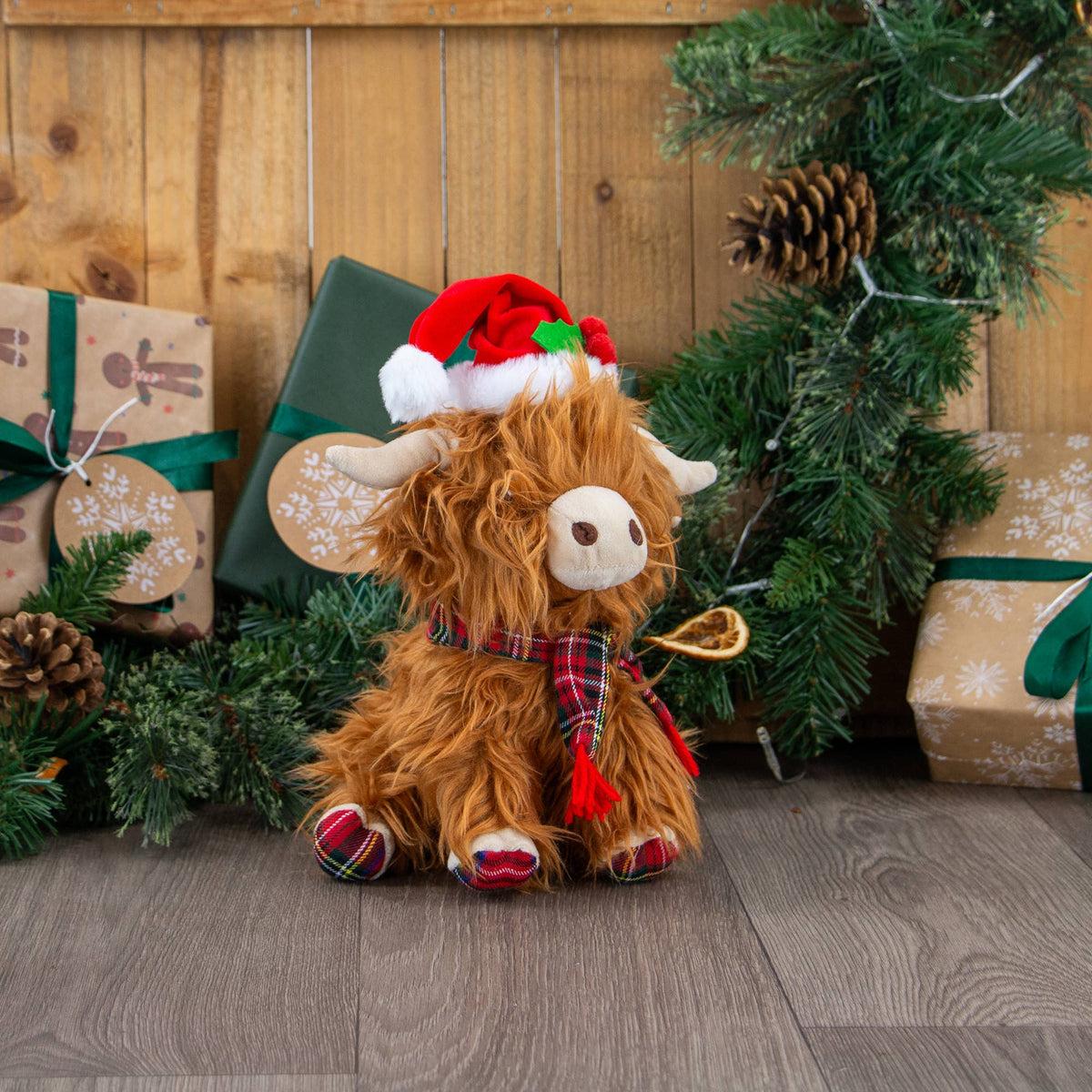 Festive Fergus Highland Cow