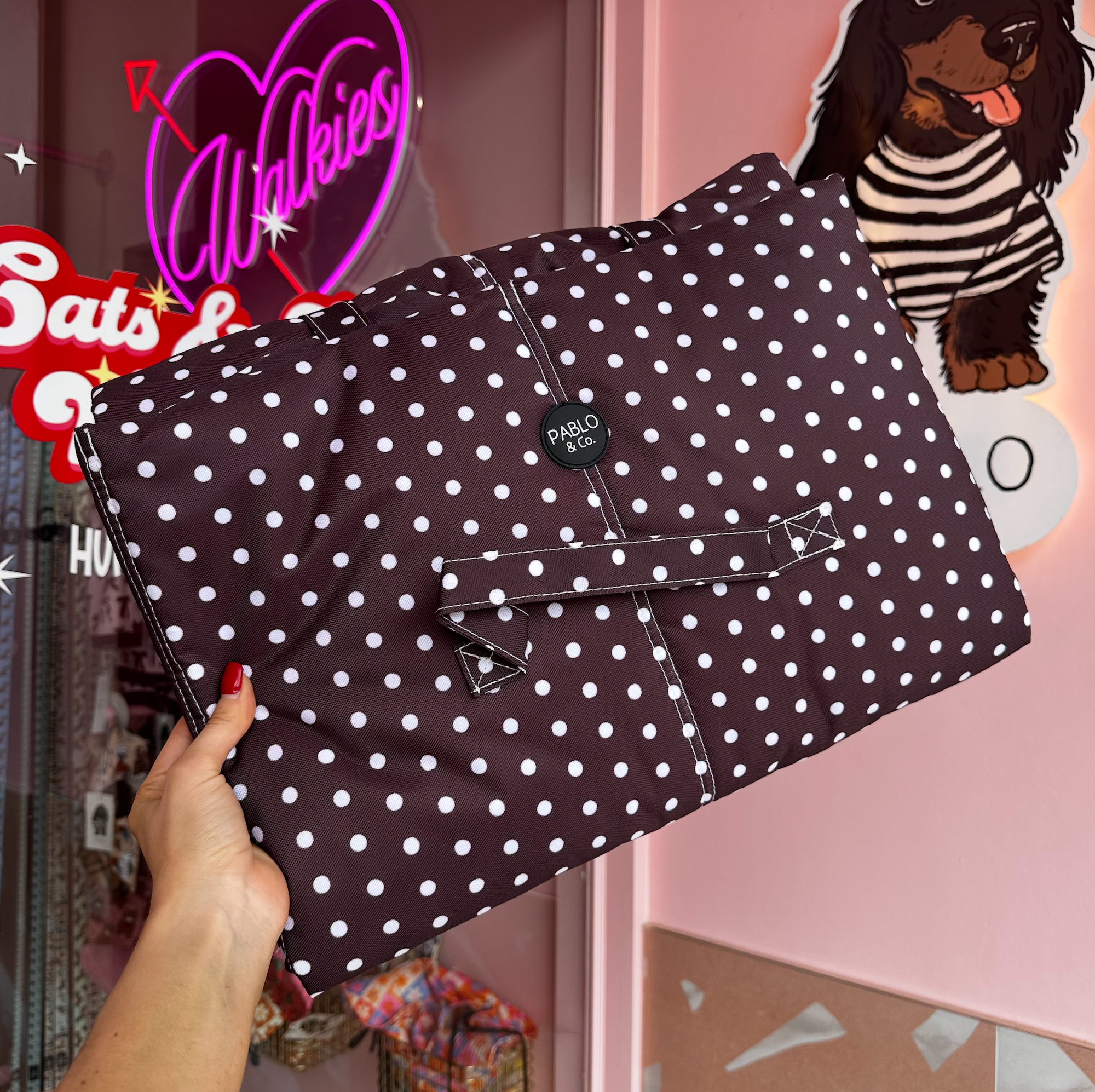 Deluxe Travel Mat: Polka Dots