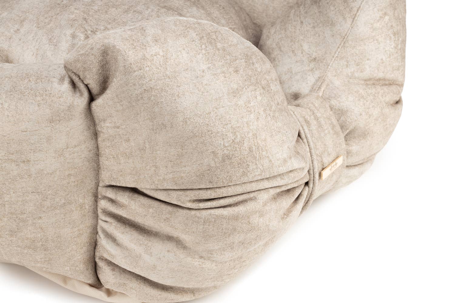 Bow Shaped Shell dog Bed