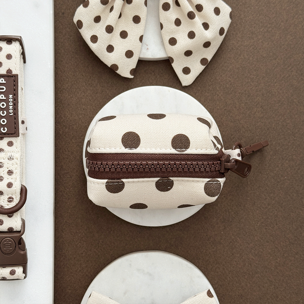 Tiramisu Polka Dot Poop Bag Holder