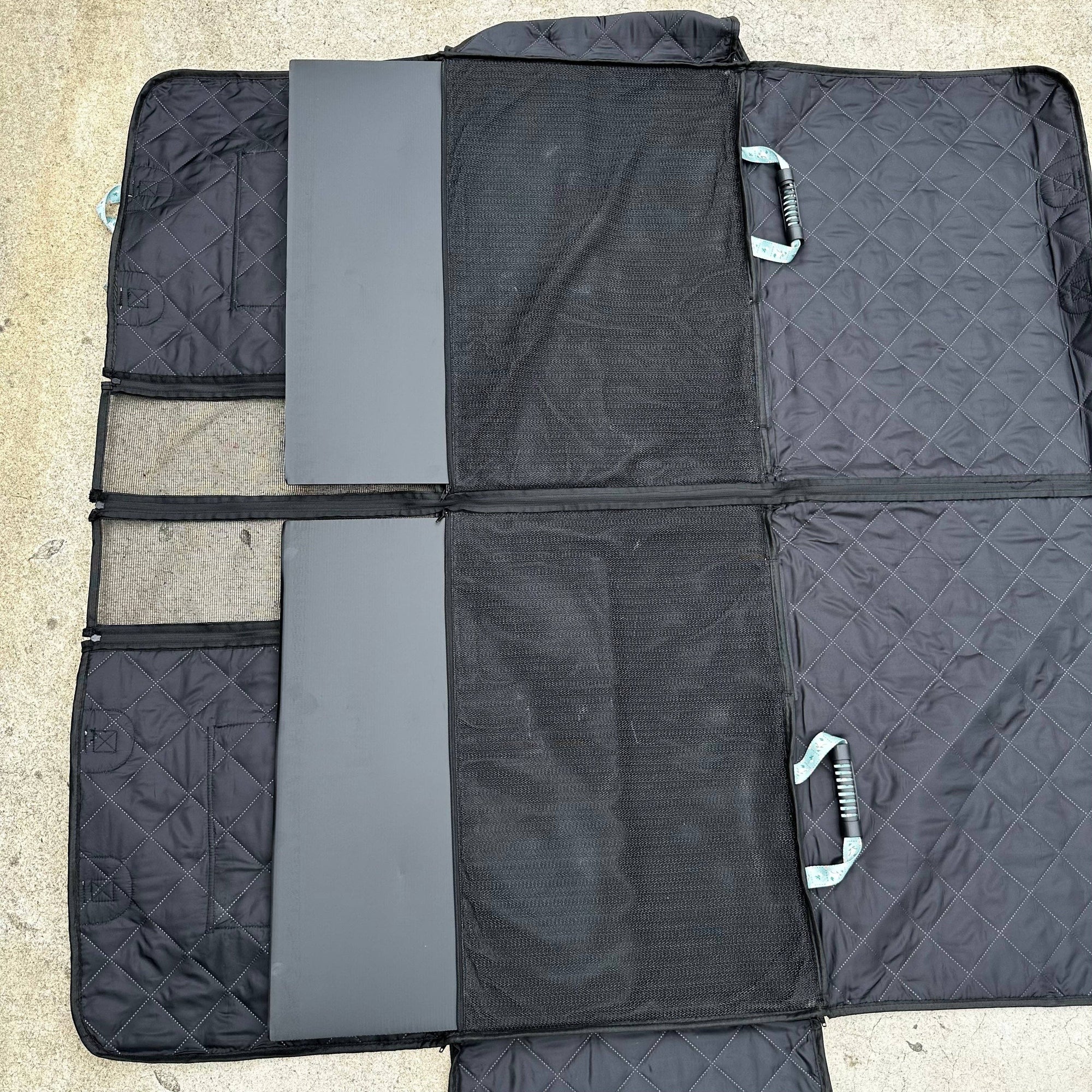 Rodeo: Deluxe Hard Base Hammock Car Seat Cover