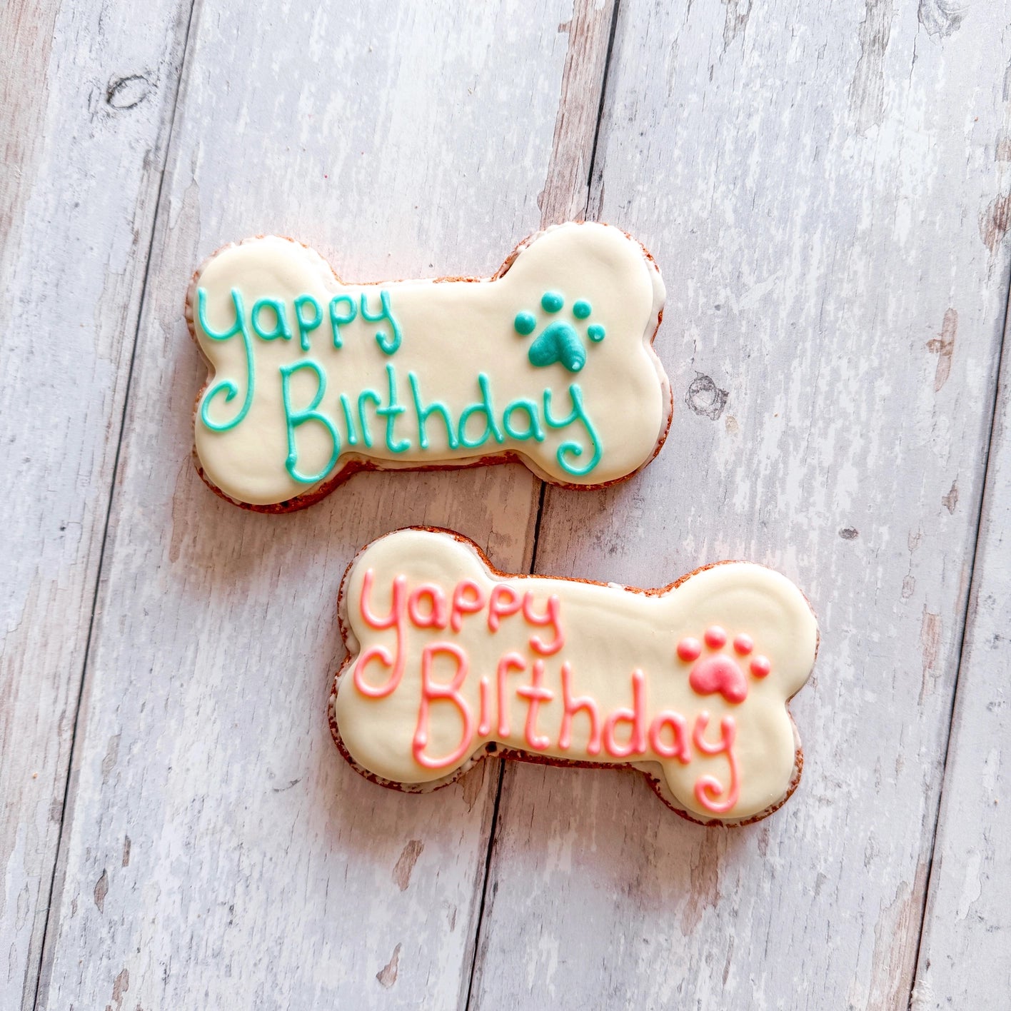 Nelsons Yappy birthday bone