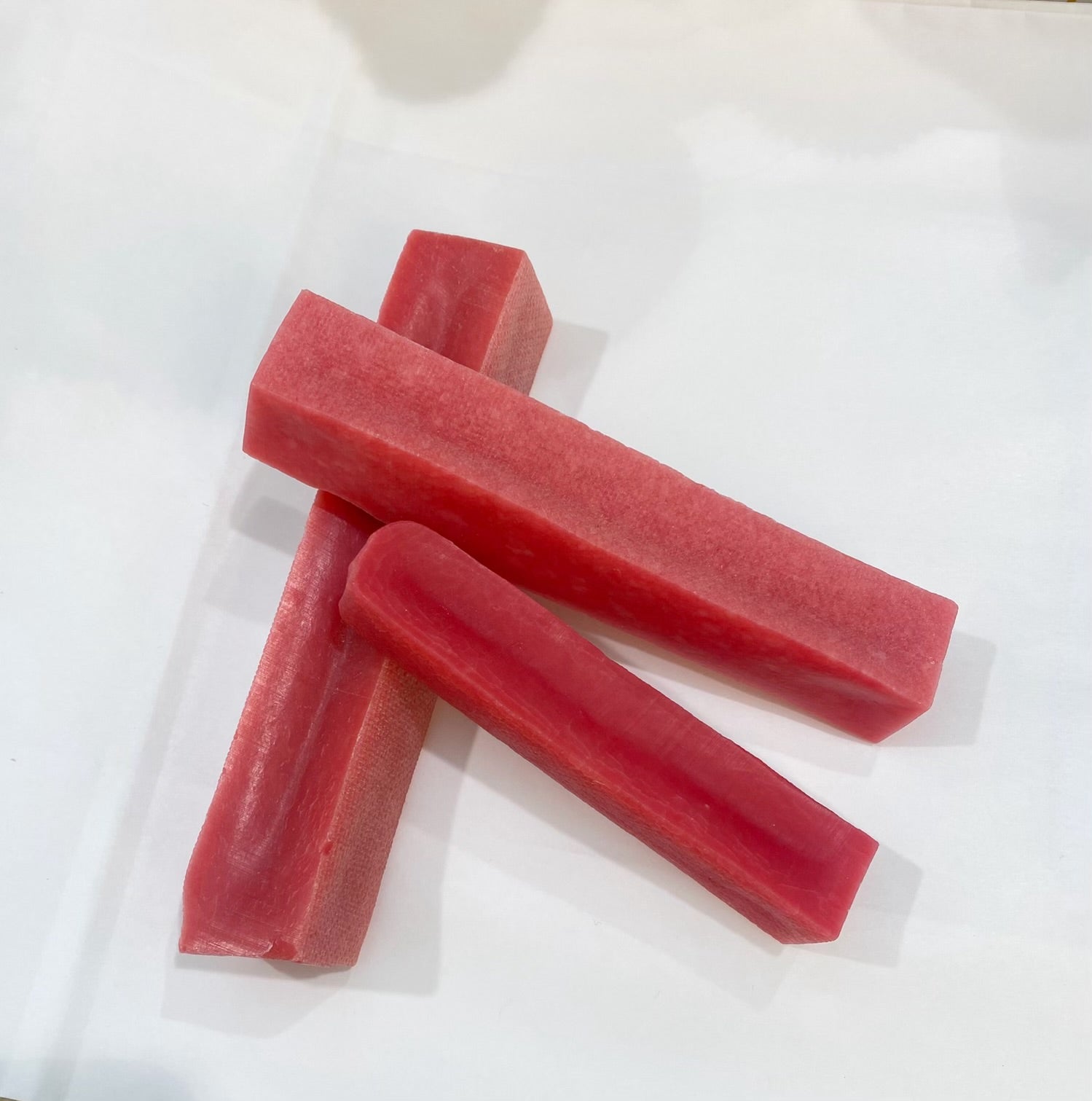 Tatty yak milk bar for dogs strawberry