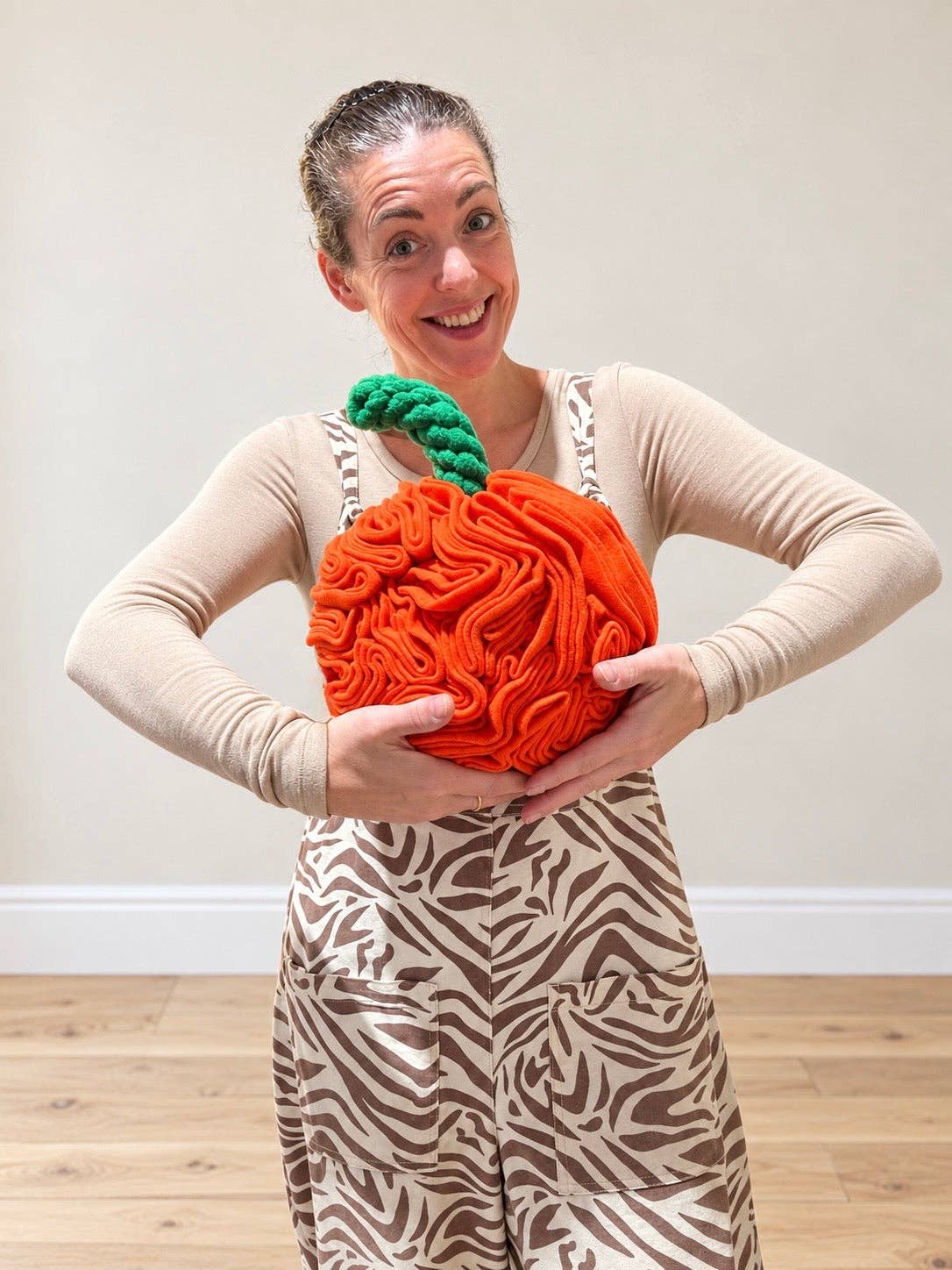 Pumpkin Snuffle Ball ( 2 Sizes Available)