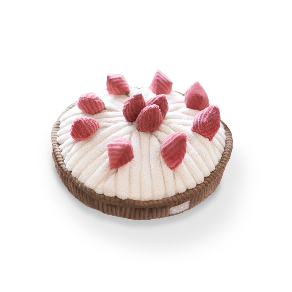 Berry pie enrichment toy