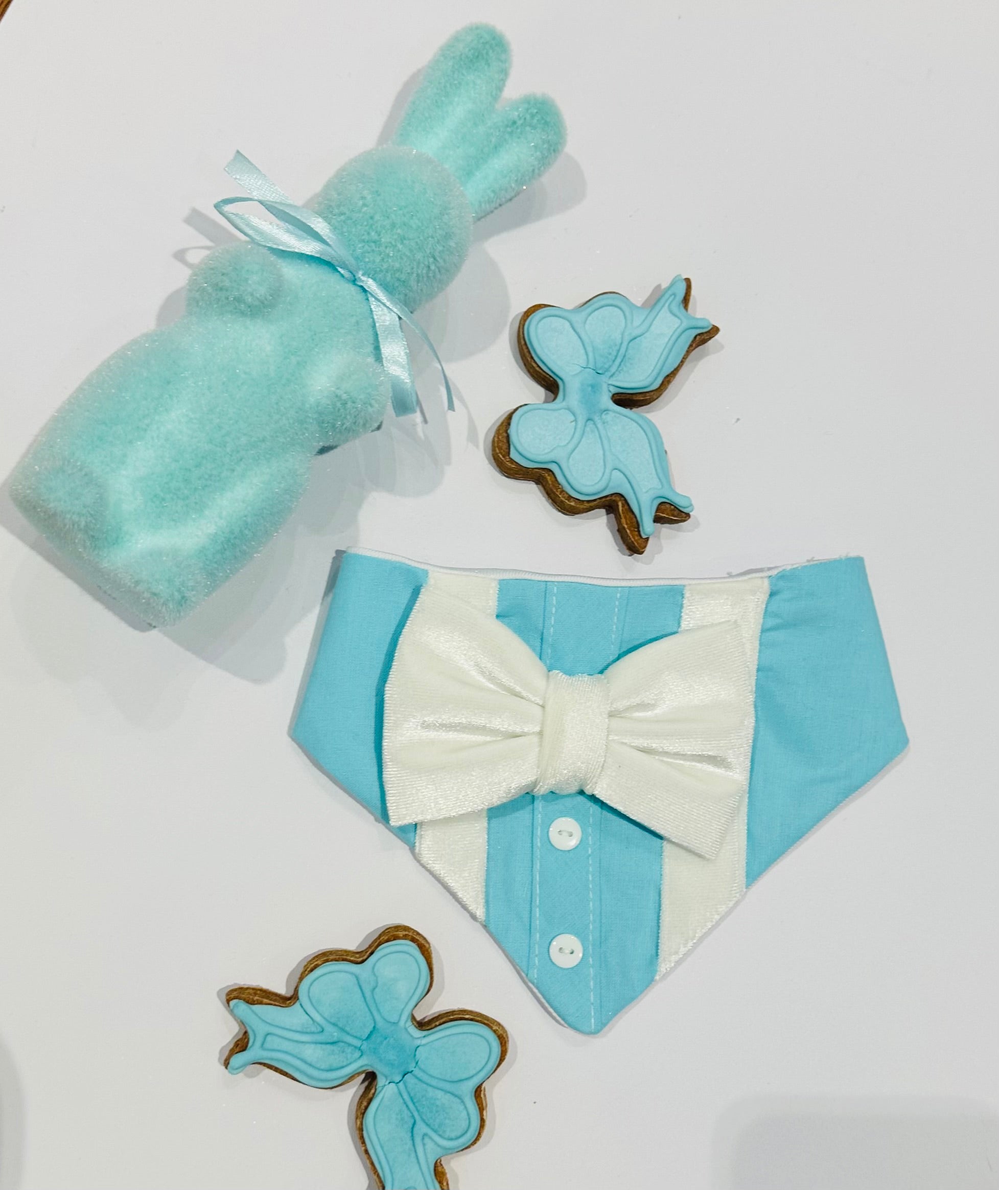 Luxury blue bow bandana