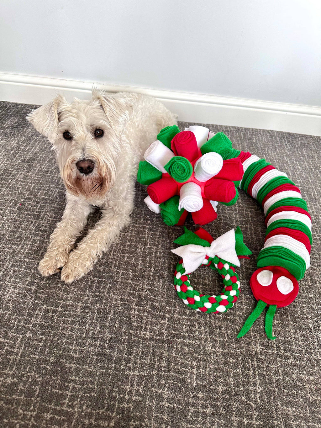 Festive Wreath Tugs (3 Sizes Available)