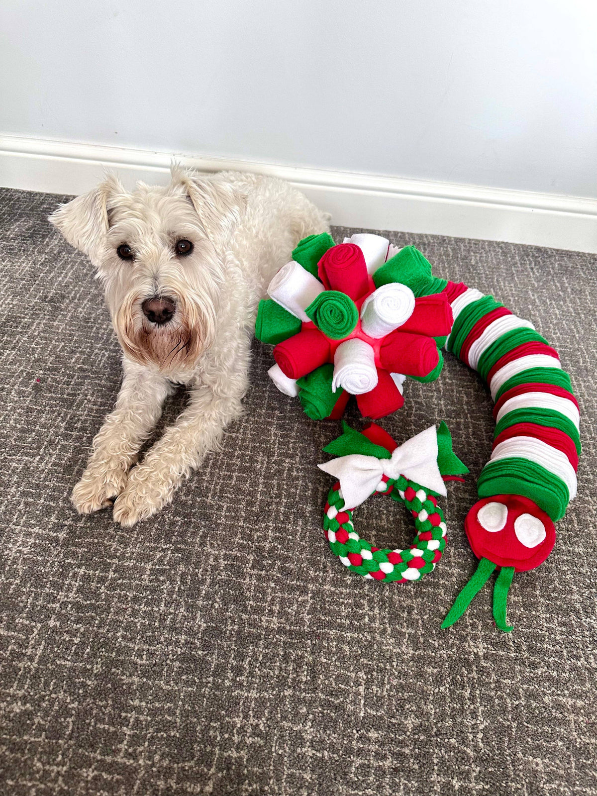 Festive Wreath Tugs (3 Sizes Available)