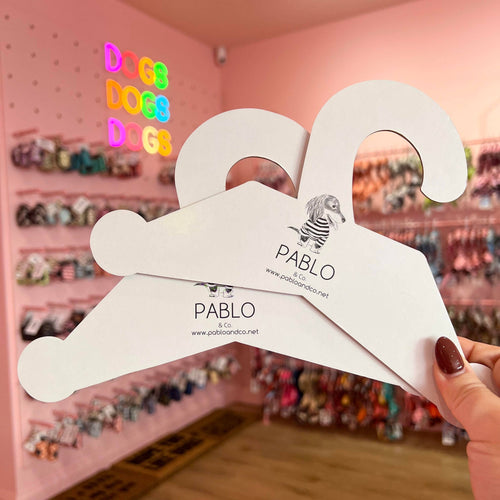 10 pack of coat hangers