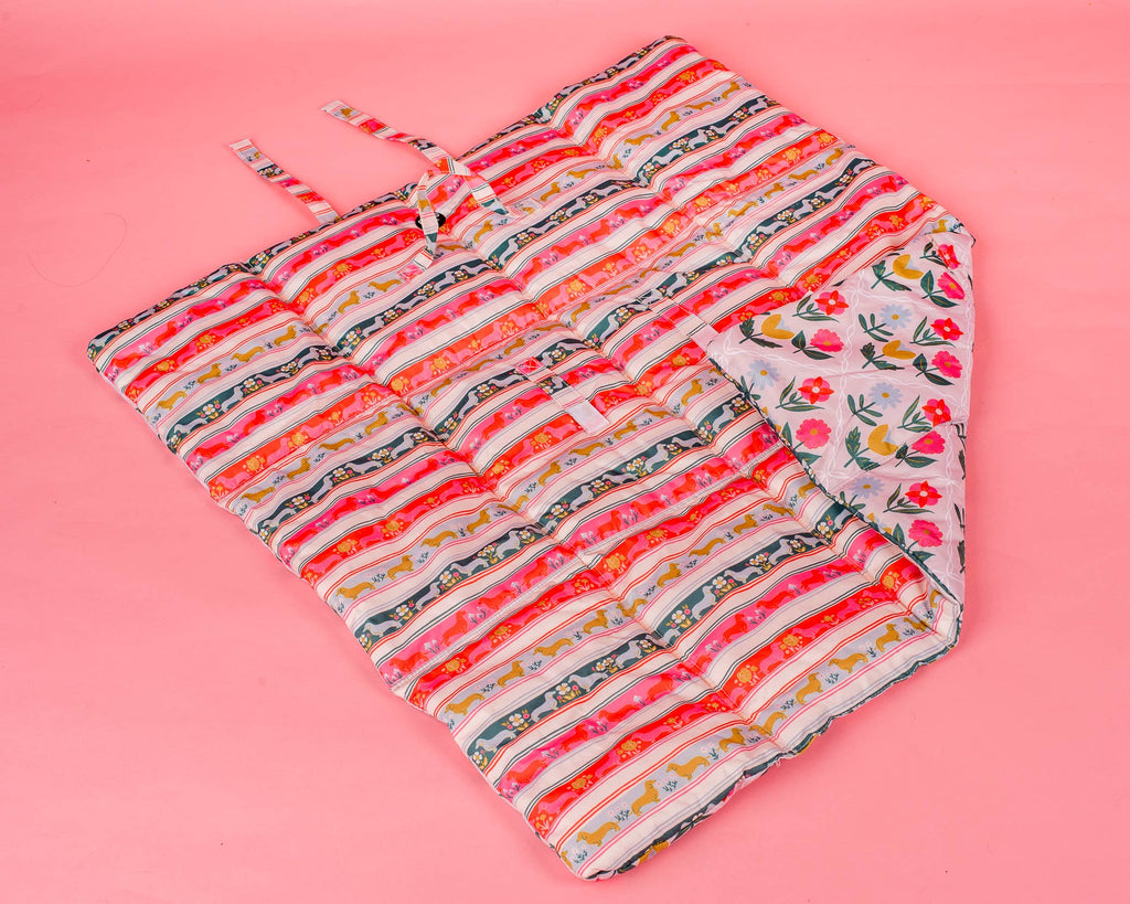 Deluxe Travel Mat: The Blooming Dachshund