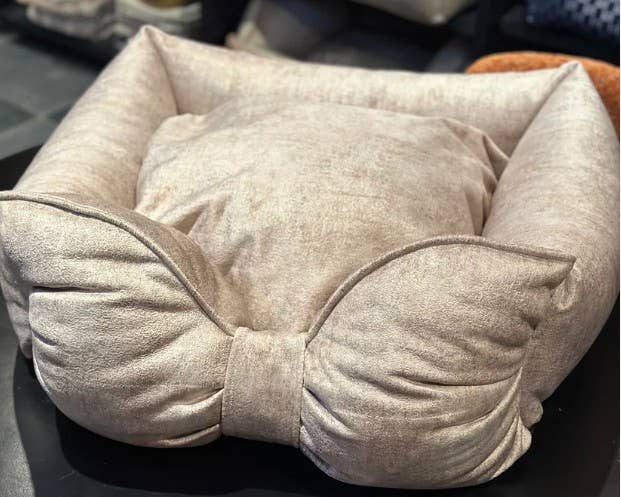 Rectangular Bow Shaped Dog Bed