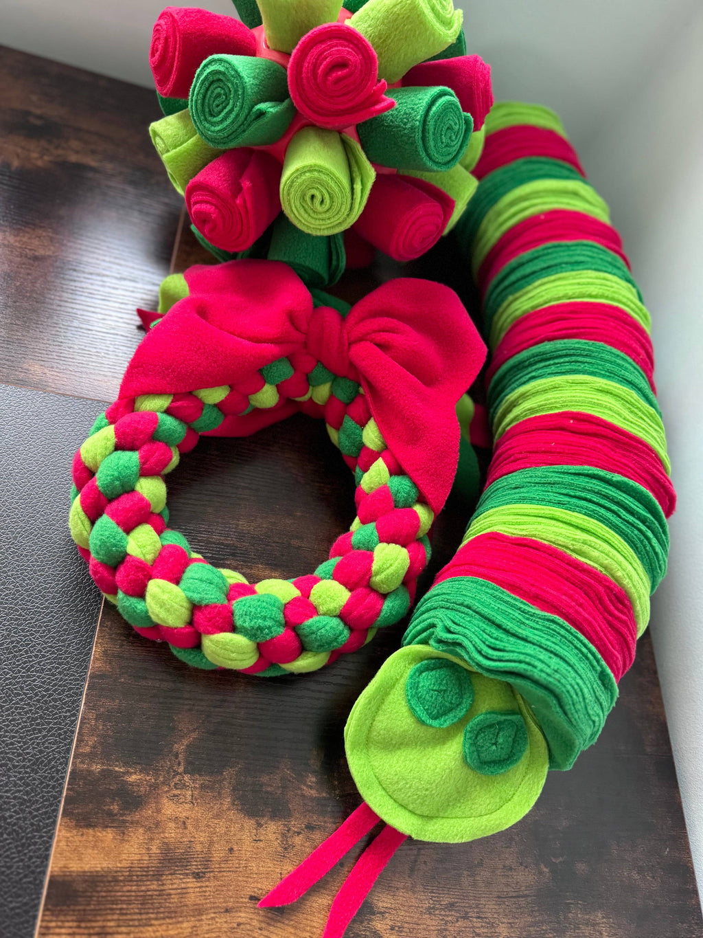 Festive Wreath Tugs (3 Sizes Available)