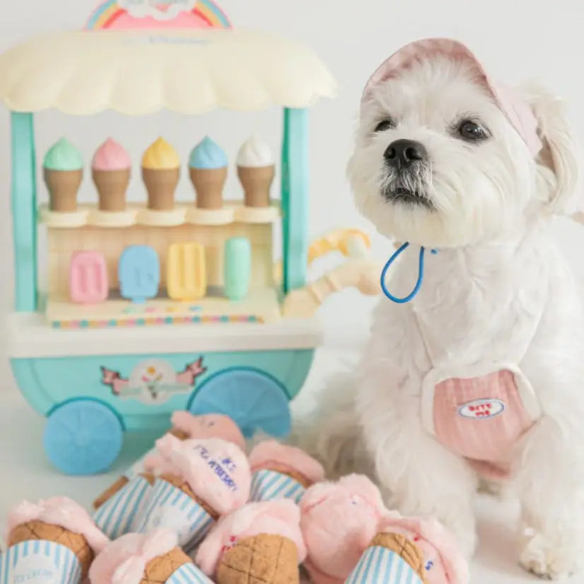 Soft serve ice cream toy